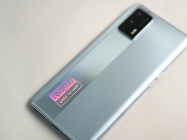 realmegtneo闪速版12g256g