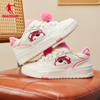 乔丹【真5折】乔丹QIAODAN 女鞋板鞋新款可爱熊复古潮流休闲鞋增高运 象牙色/极光粉 38