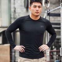 安德玛（Under Armour）男装 2026春季新款运动服健身跑步训练服舒适透气圆领休闲长袖男 Tech面料/干爽舒适 L (175/96A)