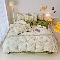 多兰诗(Duolanshi)牛奶绒四件套 秋冬加厚保暖卡通风床上用品加绒被套床单套件 花季-绿 1.8米 床单款 -被套200*230 四件套