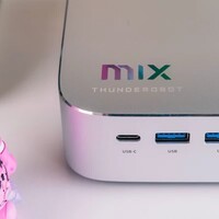 雷神(ThundeRobot)MIX Ⅱ高性能办公游戏电脑mini口袋台式NUC迷你小主机(R7 H 255 32G 1TSSD WIFI6)