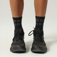 马孔多(macondo)原创单品|跑步进阶中筒袜3A级抗菌柔软毛巾底透气轻爽25年新款 黑色 L (42-45码)