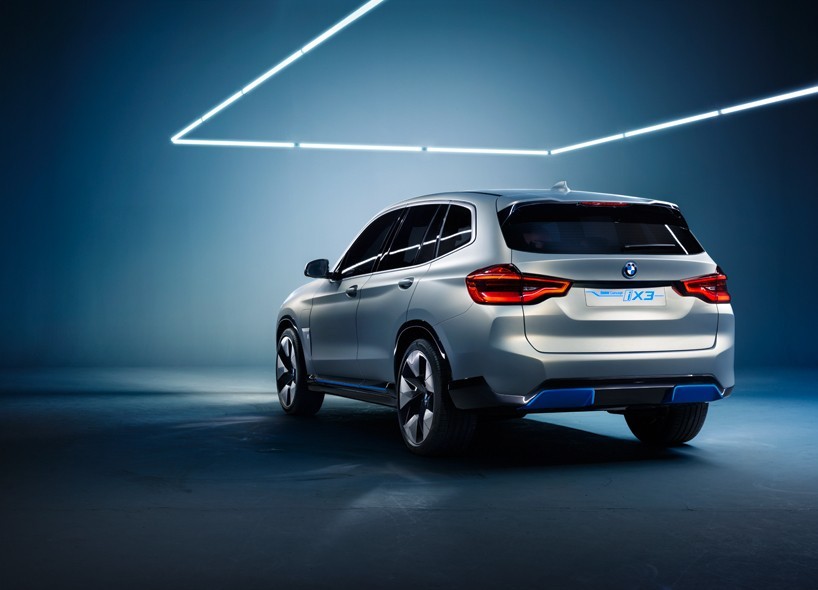 ó:ƣȫBMW iX3