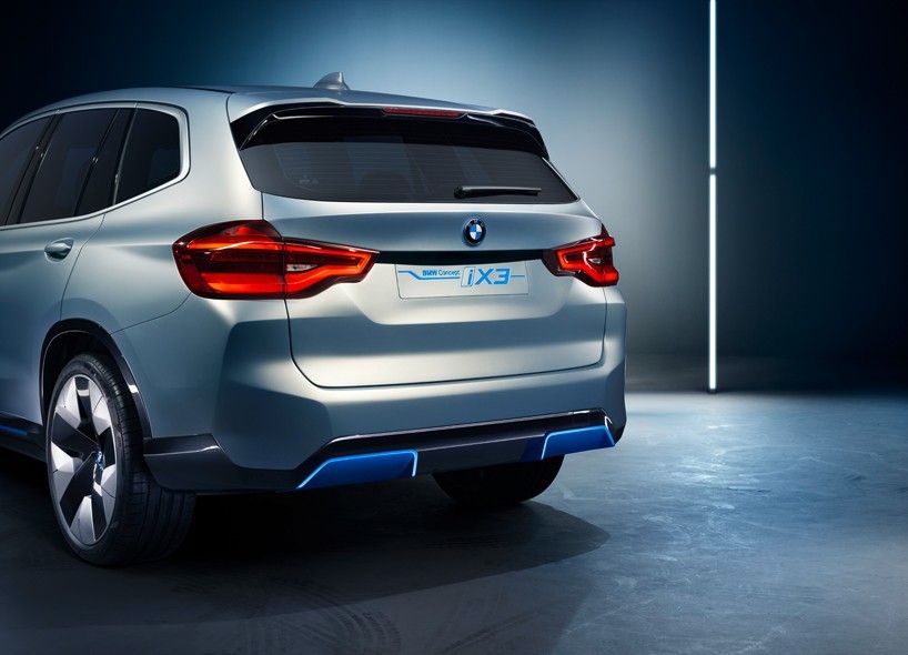 ó:ƣȫBMW iX3
