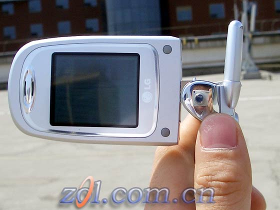 迷你个性秀 LG G810新旋影手机评测 