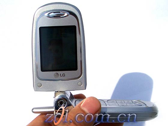 迷你个性秀 LG G810新旋影手机评测 