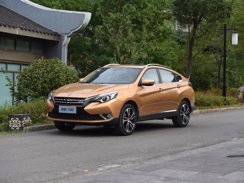 溜背造型动感十足启辰品牌新旗舰t90