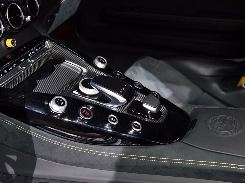Ըж׺ݵ AMG GT Rͼ