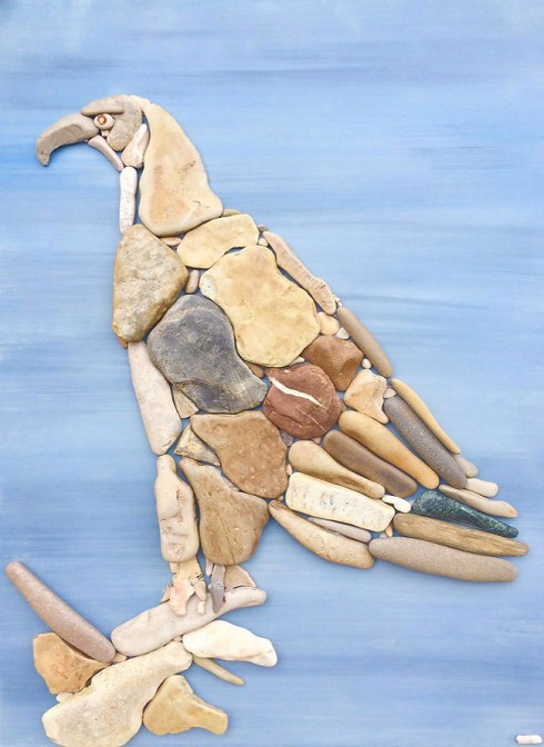 感人石头拼图记录孩子成长点滴