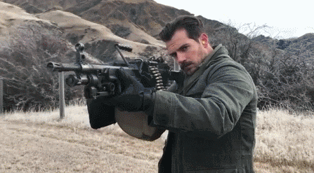 碟中谍6 阿汤哥游山玩水 超人沉迷打枪