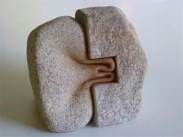 ʯͷ ;Ե߸Ӿ