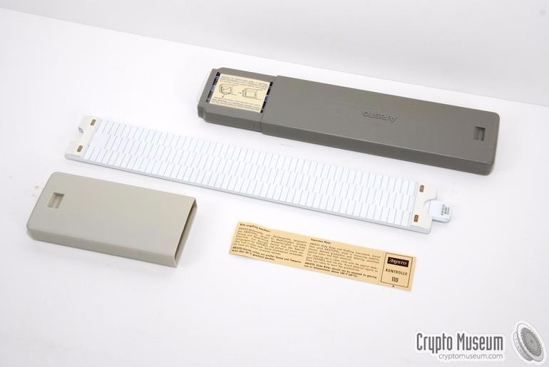 ��������
Aristo 90197����ۺ������������ڳ����ļ���ߣ���������ûд�κεĶ�������ʹ�ó�Ϊ������ר�ҵ��������ߣ�������д��һЩ��ĸ��Ȼ�󻬶������ı����롣һս�Ͷ�ս�ڼ䣬Aristo������ѵ��������������û������������Ļ������빦����Aristo �Ϻ����׾���ʵ�֣�������ڱ������һ��ܺͷ��ͱ�����Ϣ��ӵ���޿ɹ����ļ�ֵ��