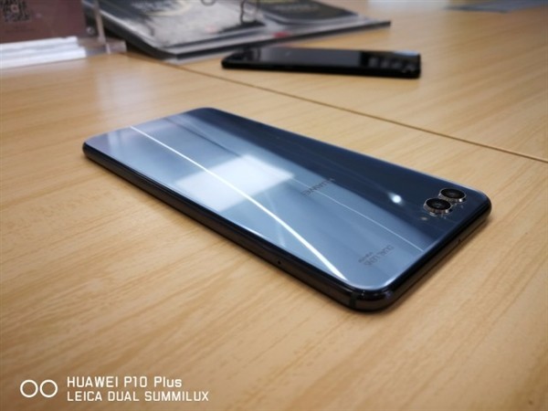 HUAWEI nova 2s췢 պȫ