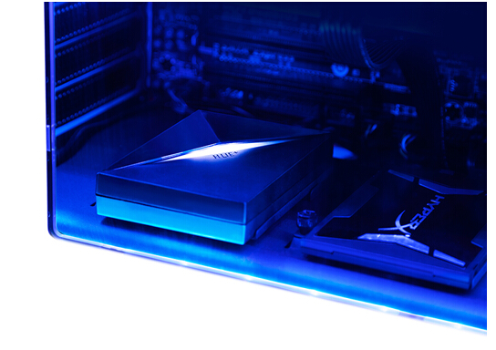 炫彩新体验！NZXT HUE+智能灯条带你飞 