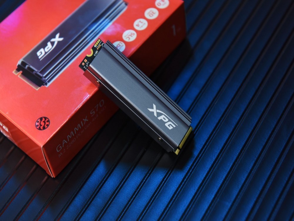 威刚XPG S70 PCIe4.0旗舰固态硬盘评测：天下谁能不识君