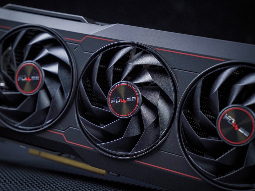 蓝宝石RX 7900 XT白金版评测 性价比爆棚！