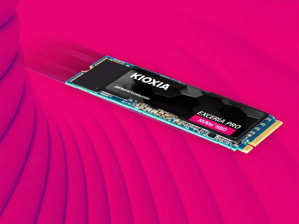 【手慢无】7300MB/s读写速度 铠侠PCIe 4旗舰固态1TB仅售699元