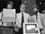 初代苹果电脑拍卖价超350万 价值一套房