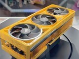 华硕RTX 50系列黄金版显卡亮相BW 2025,奢华设计引关注