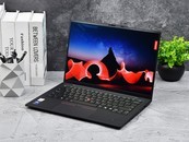 ThinkPad X1 Carbon Aura AI元启版评测:986克超便携酷睿Ultra AI PC