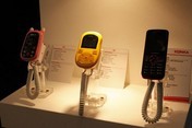 水墨风格领衔 康佳多款手机亮相MWC2011