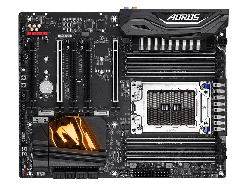 技嘉(gigabyte) X399 AORUS PRO