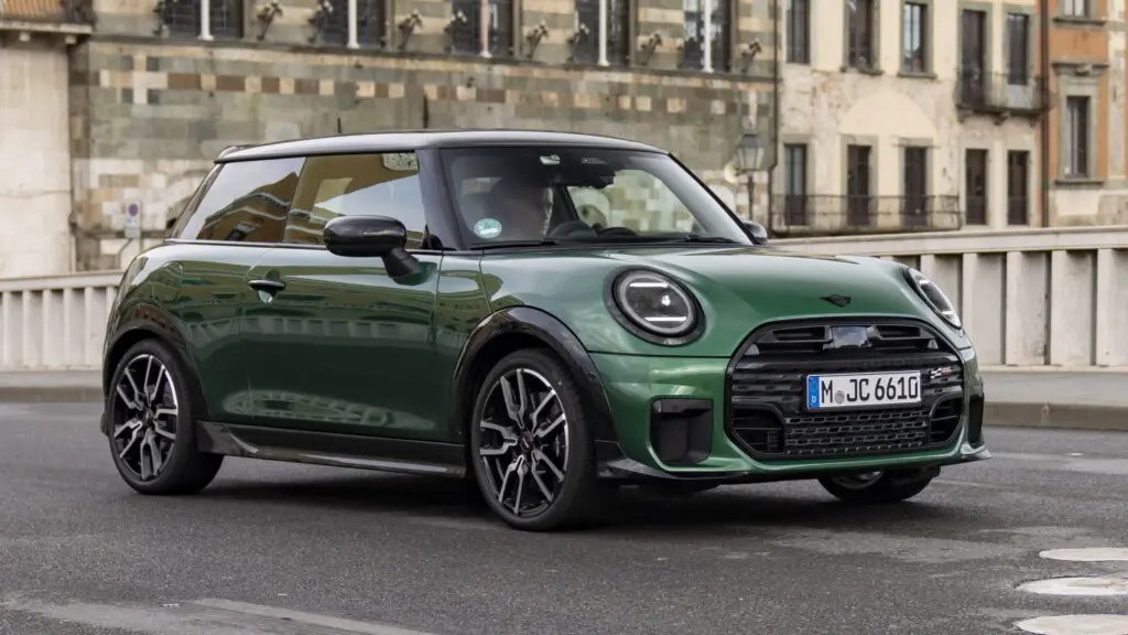 mini Cooper S JCW改装版车型上市 动力强劲外观年轻运动（全文）_MINI JCW COUNTRYMAN 款 2.0T JOHN ...