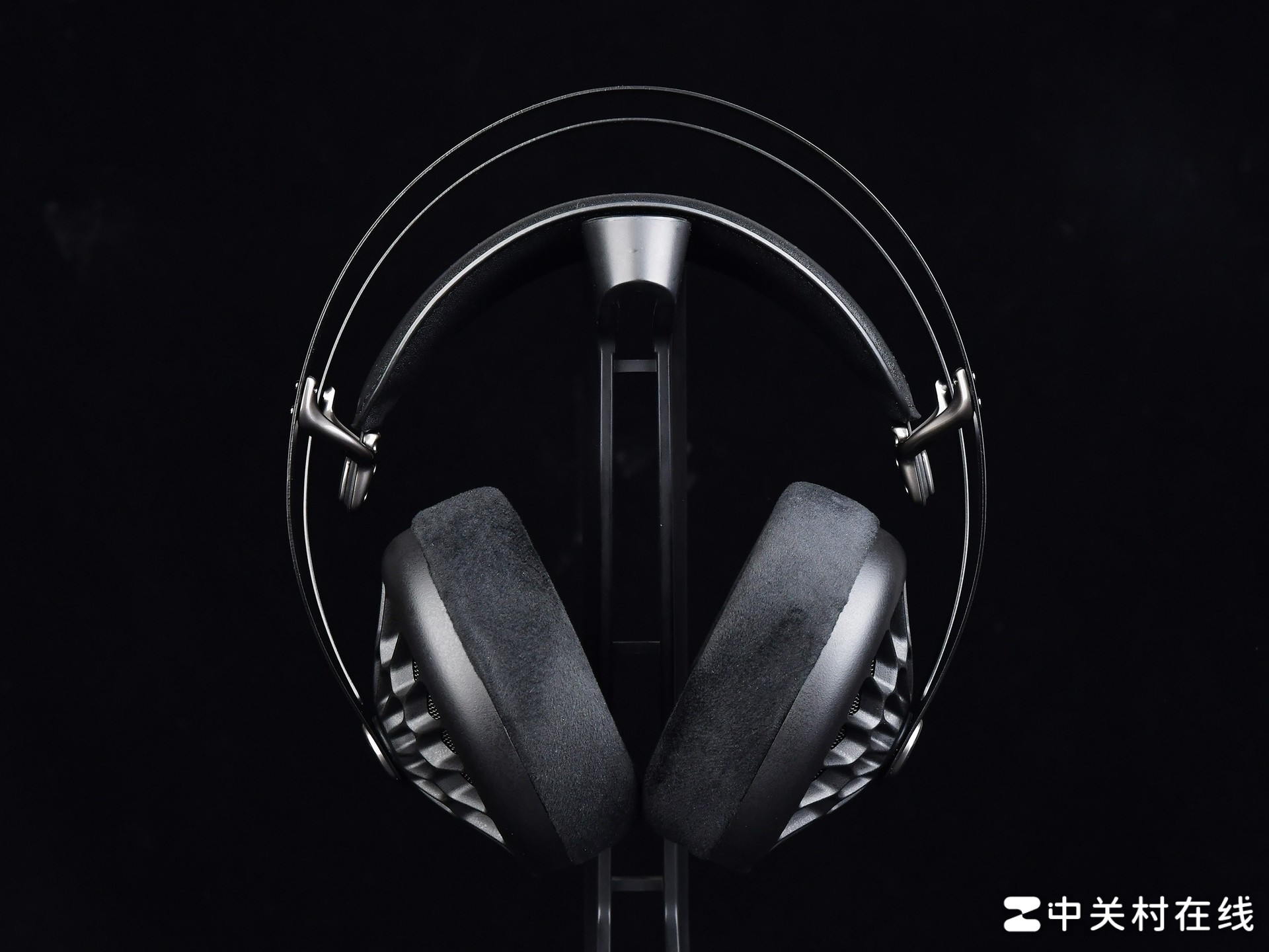 ̽ʽļУMeze Audio 105 AER