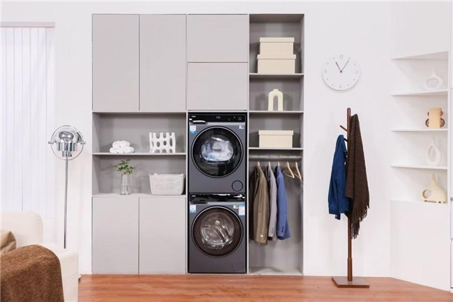 换季收纳指南:海尔云溪洗烘羽绒服,不伤绒不结团