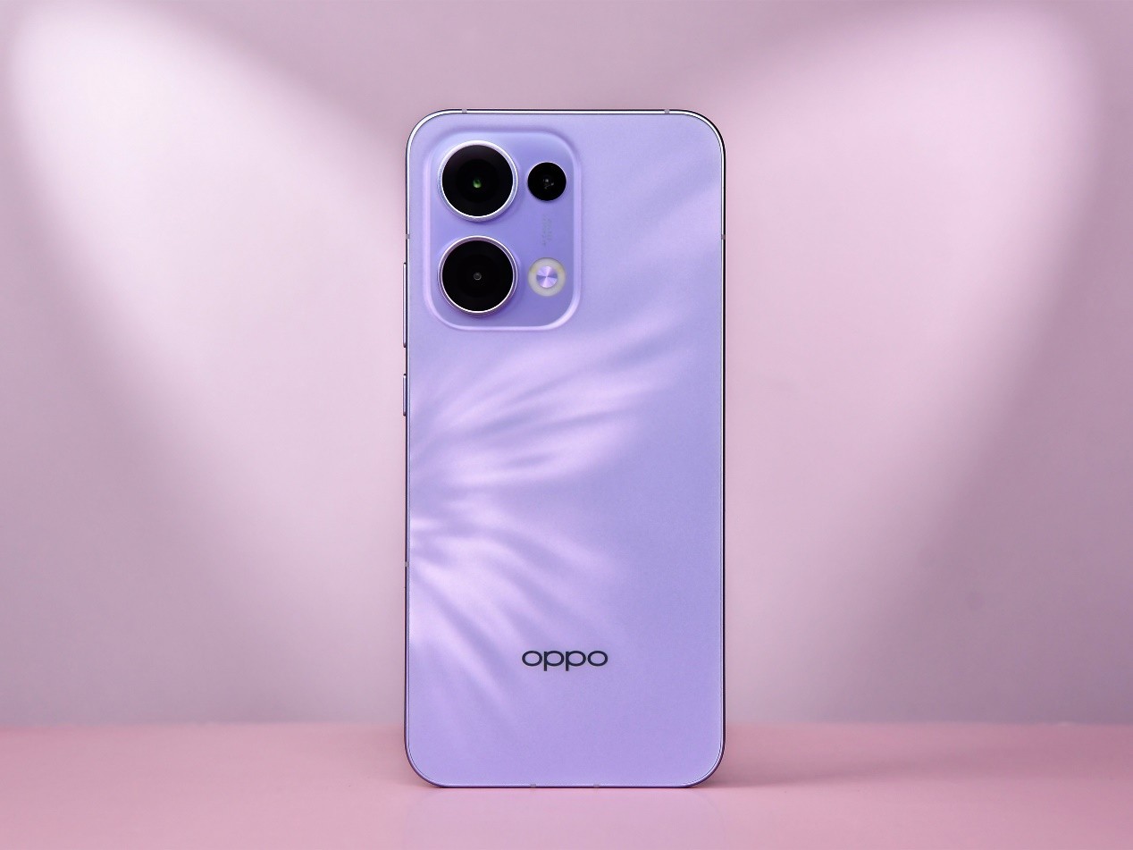 ʺ˵ĳСֱ OPPO Reno13ȫ