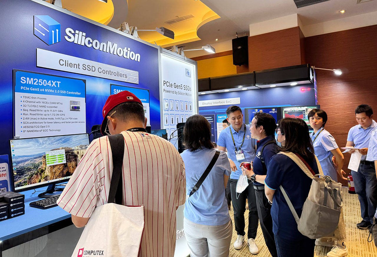 2025 COMPUTEX������ЯSM2504XT����Ʒ����ڹ��AI�洢�¸߶�