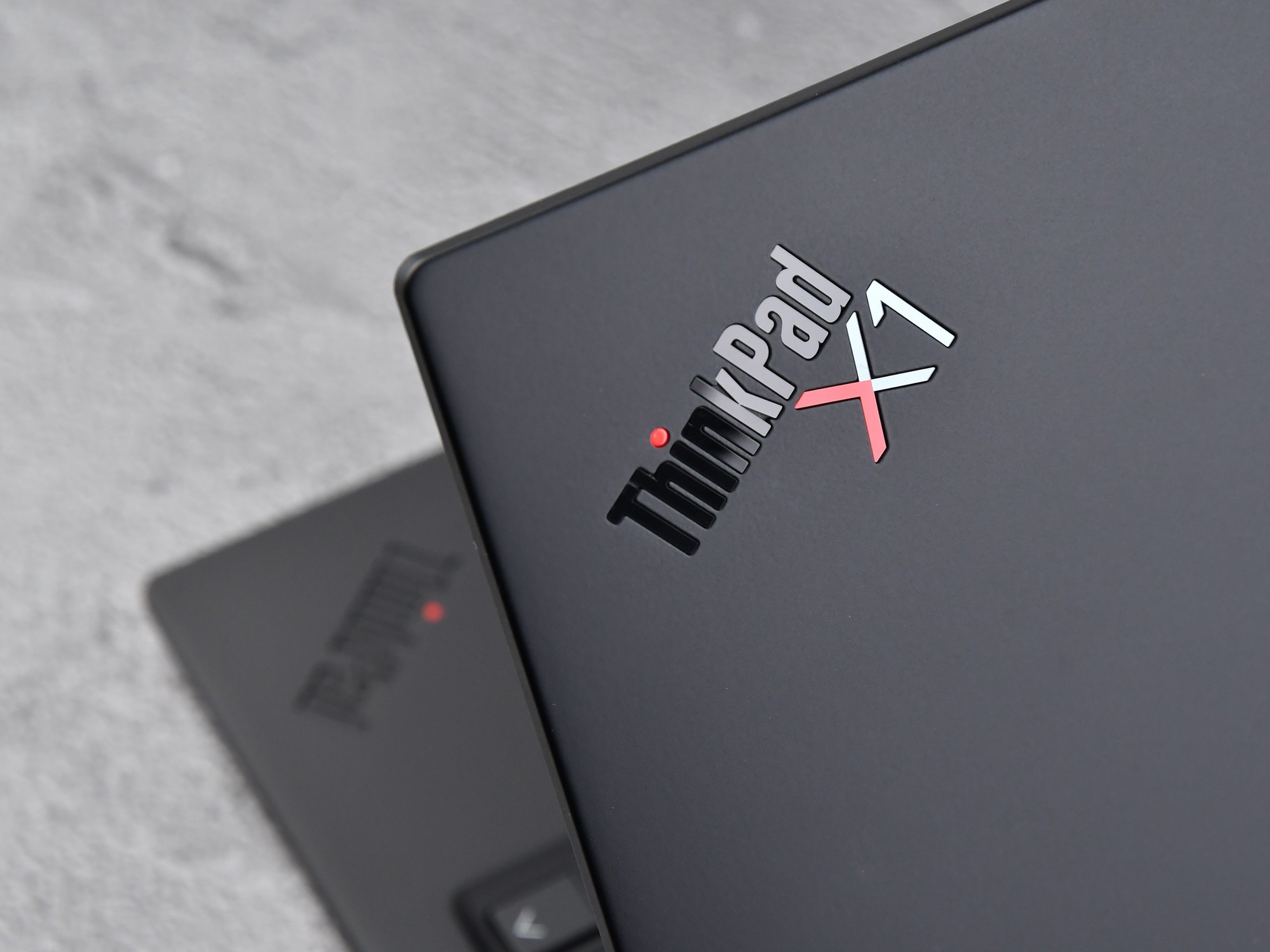 ThinkPad X1 Carbon Aura AIԪ⣺986˳ЯUltra AI PC