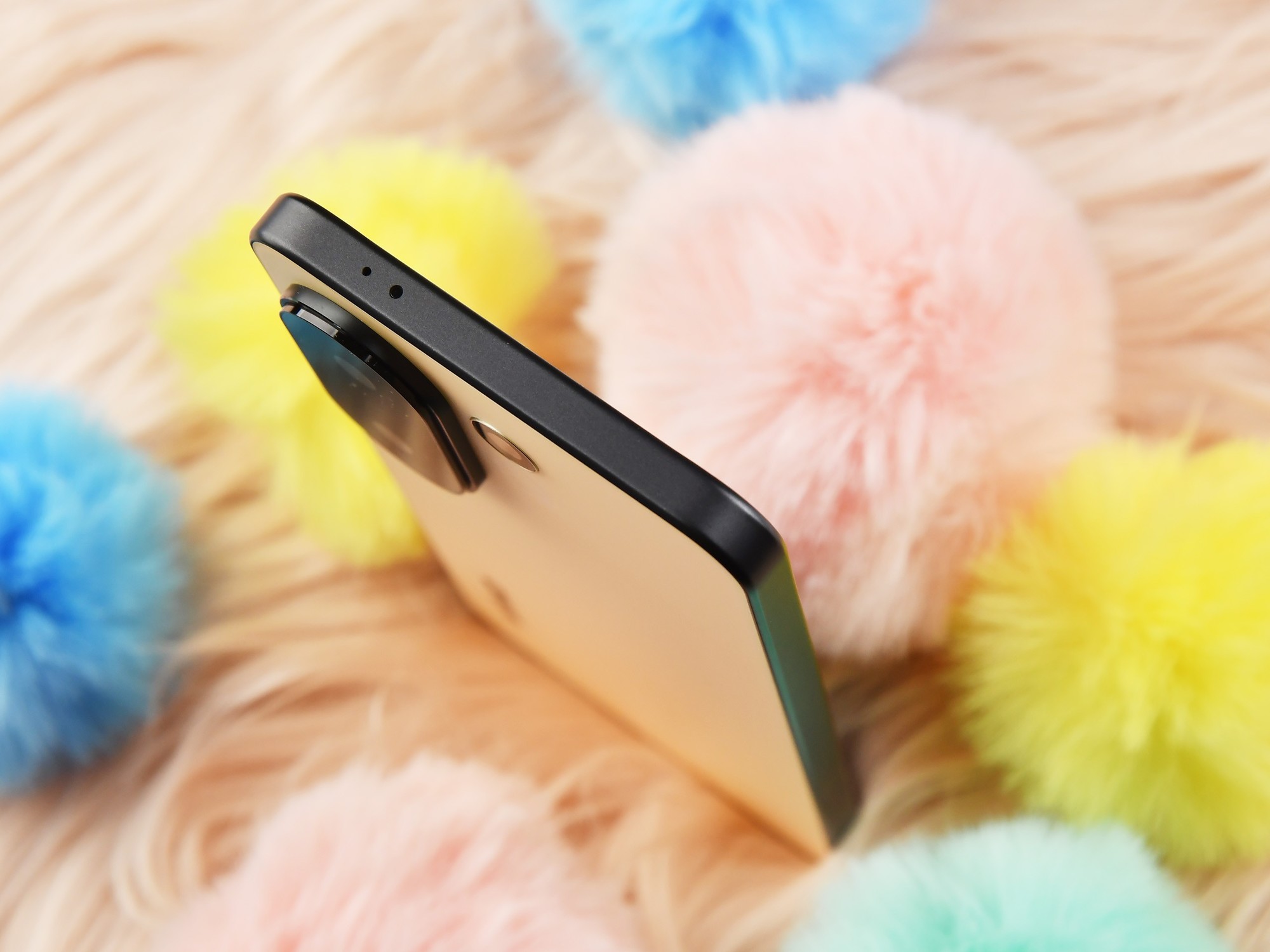 vivo S30全面评测:中端产品的轻重博弈