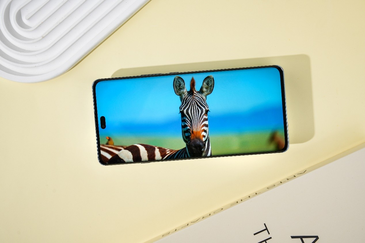 ��Ϊ����70X�����濪��Ԥ�ۣ��޾�����+����ͨ�ţ����Ա�����