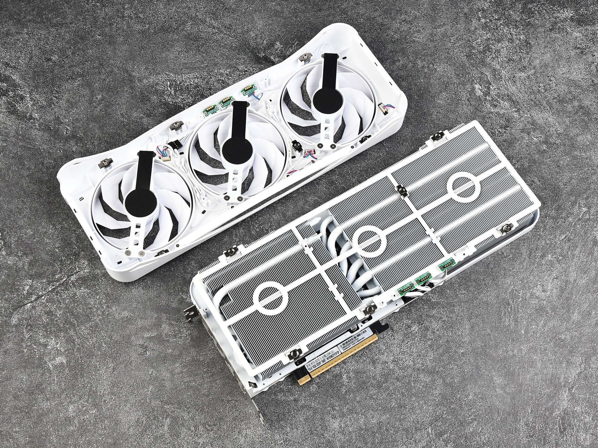 ӰGeForce RTX 5070 TiLUNA OC ԿҲģ黯