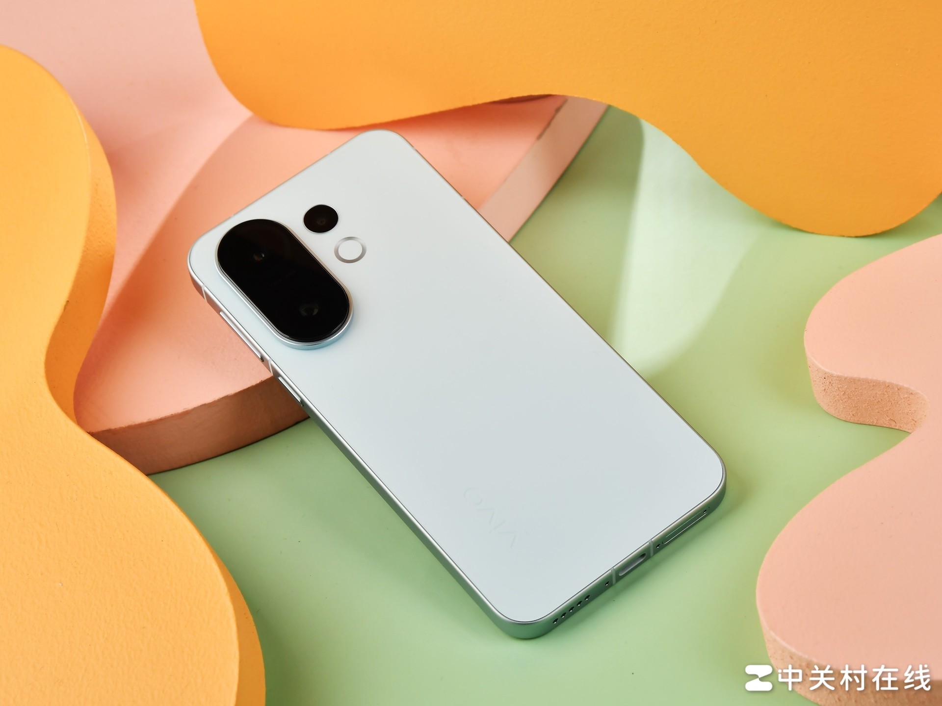 �ߴ粻��Ψһ���� һ�Ľ̻������ѡ��vivo S30ϵ��