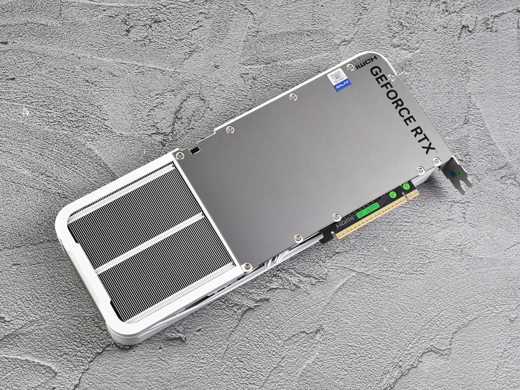 ӰGeForce RTX 5070 TiLUNA OC ԿҲģ黯