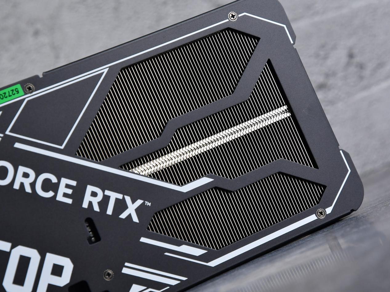 ЧɢȣȶӰ GeForce RTX 5070 ʦڽ OC 