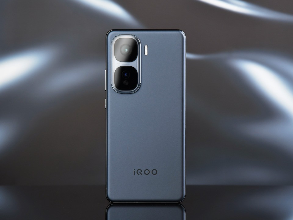 iQOO Neo10ȫ⣺ᱡأϷС