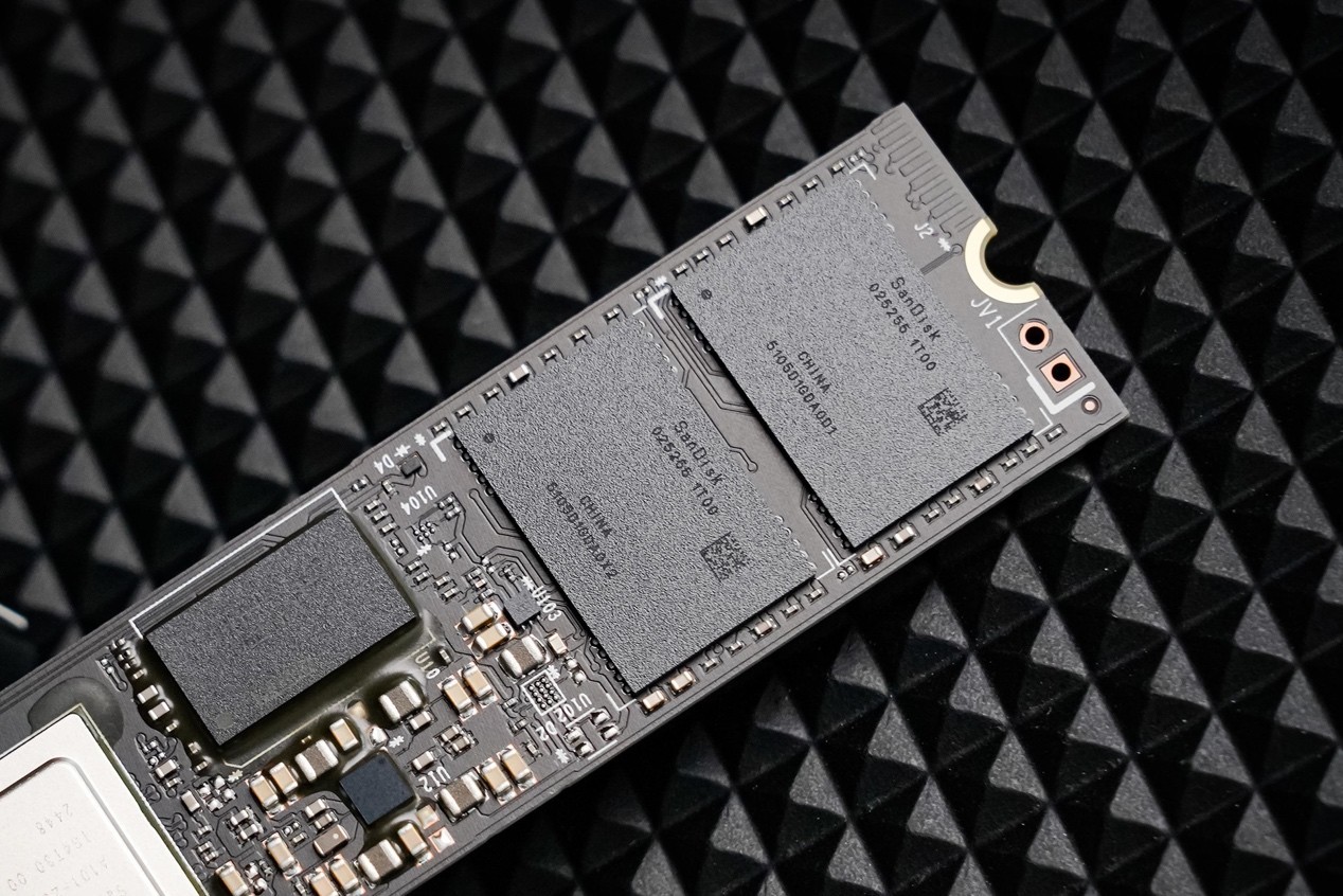 WD_BLACK SN8100̬Ӳ 조̡ˢPCIe5.0¼¼