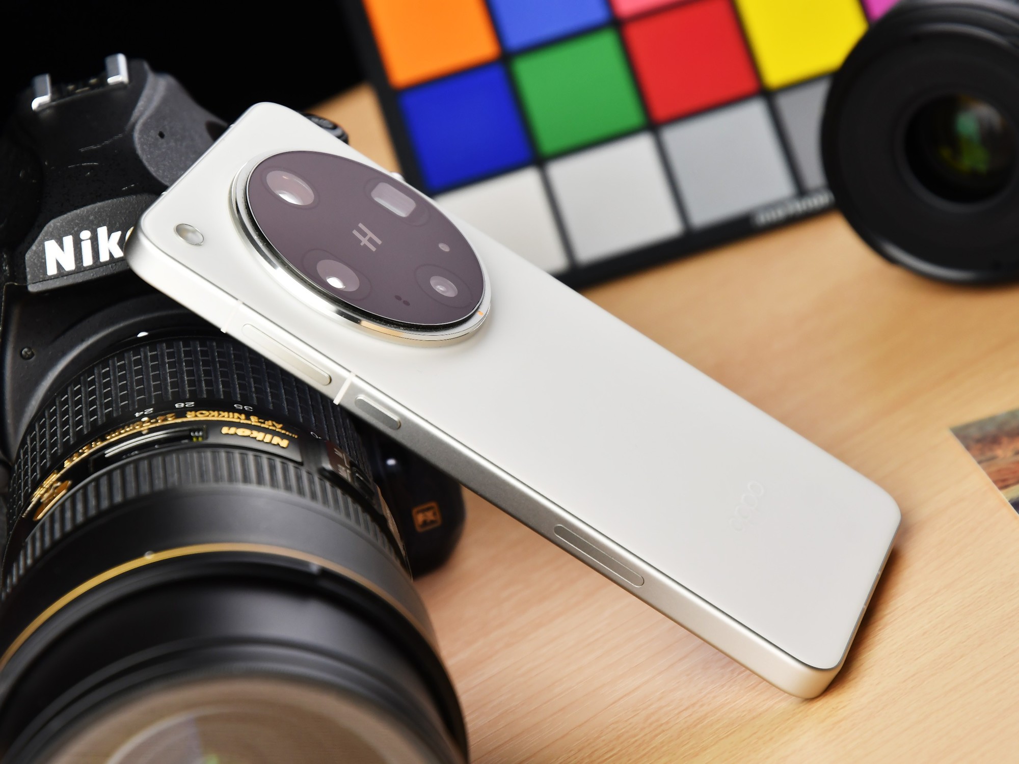 OPPO Find X8 Ultraȫ���� �Ͳ���Ǯ�Ϳ�������