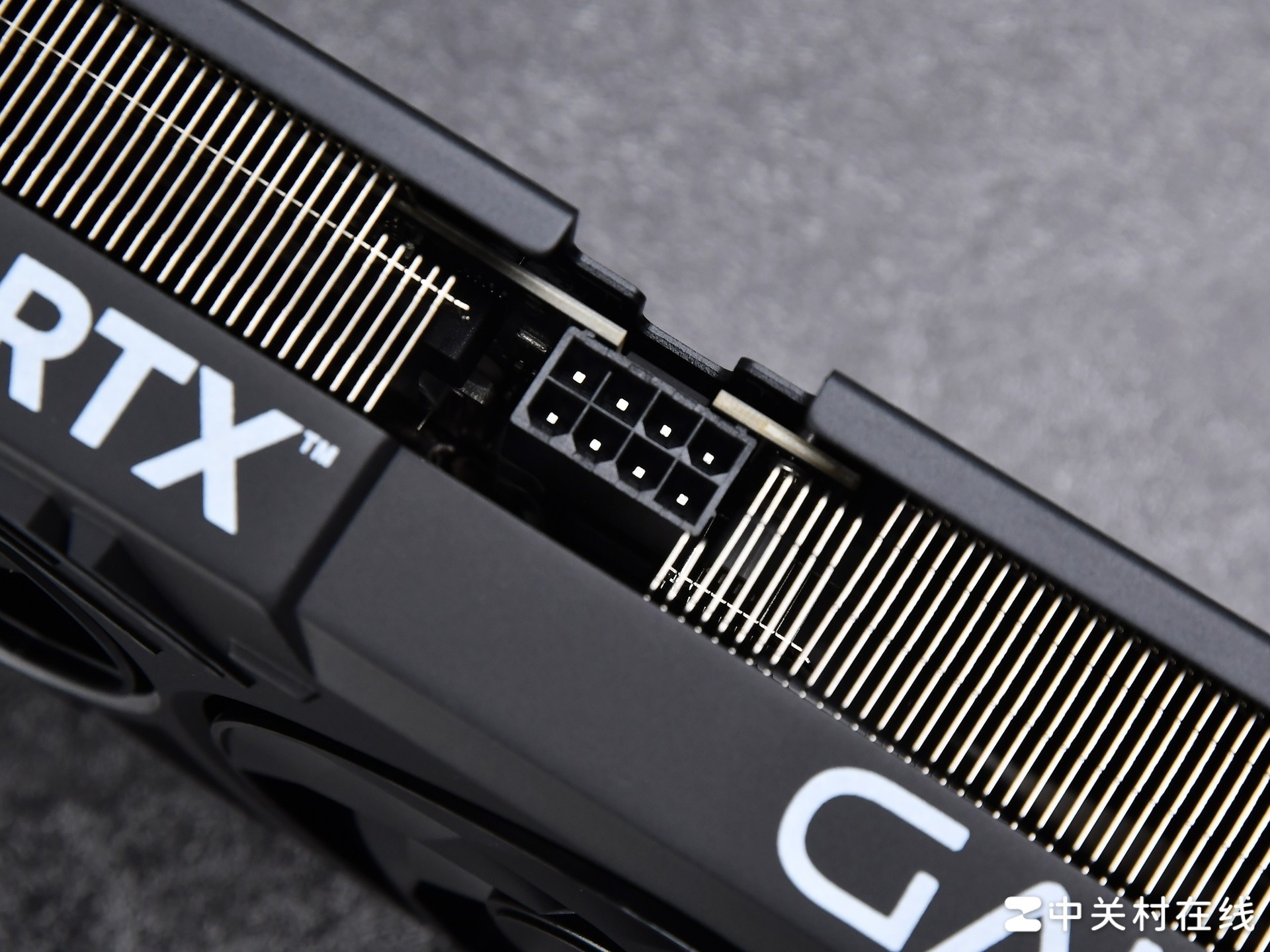  ӰRTX 5060 Ti ʦڽԿ ɢȾ 