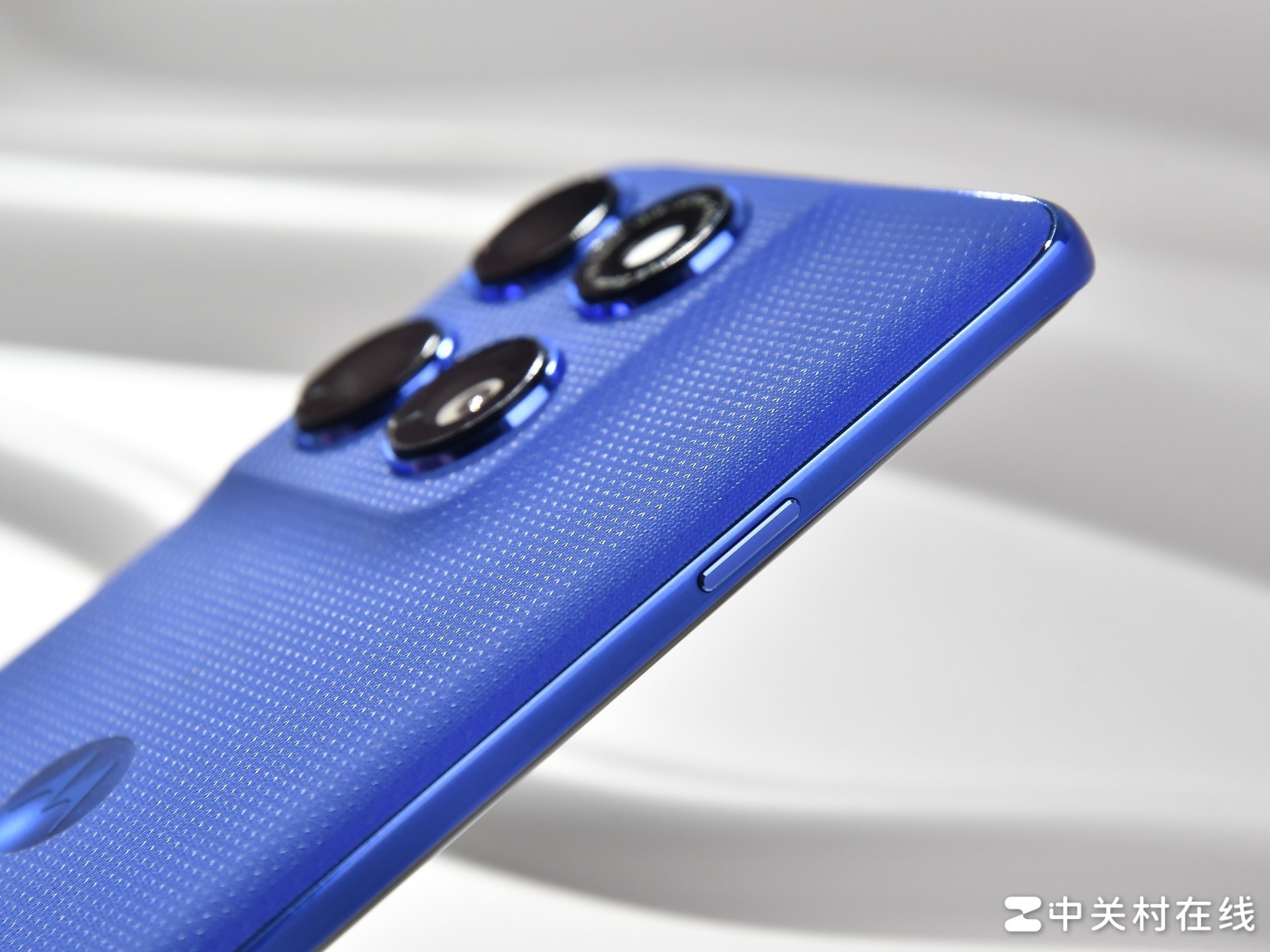 ����moto edge 60 Pro AIԪ�������� ��ѧ��ƣ�Ӳ��ʵ��