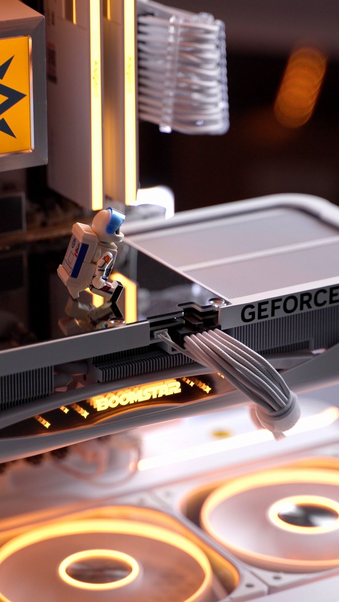 Ǿ磡  ӰGeForce RTX 5070 Ti LUNA OCԿ
