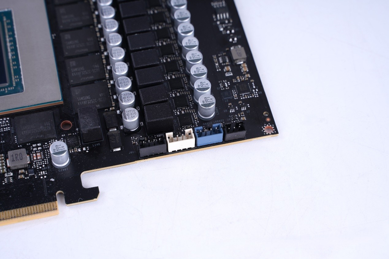 ǿAIӰGeForce RTX 5090 D 󽫿