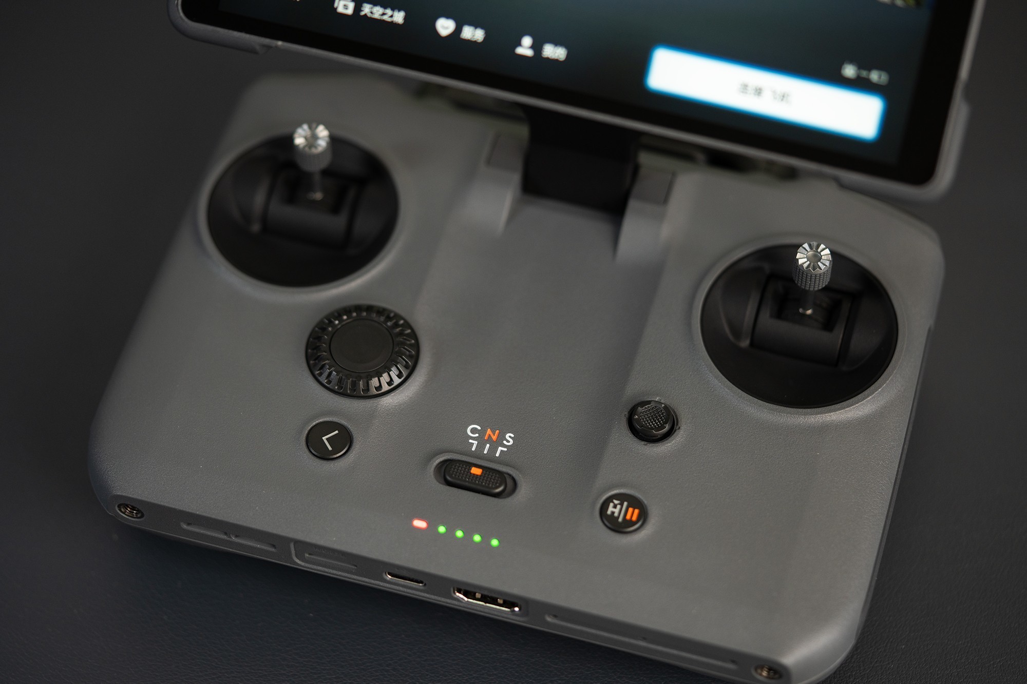 Mavic 4 Pro⣺14/3콢˻