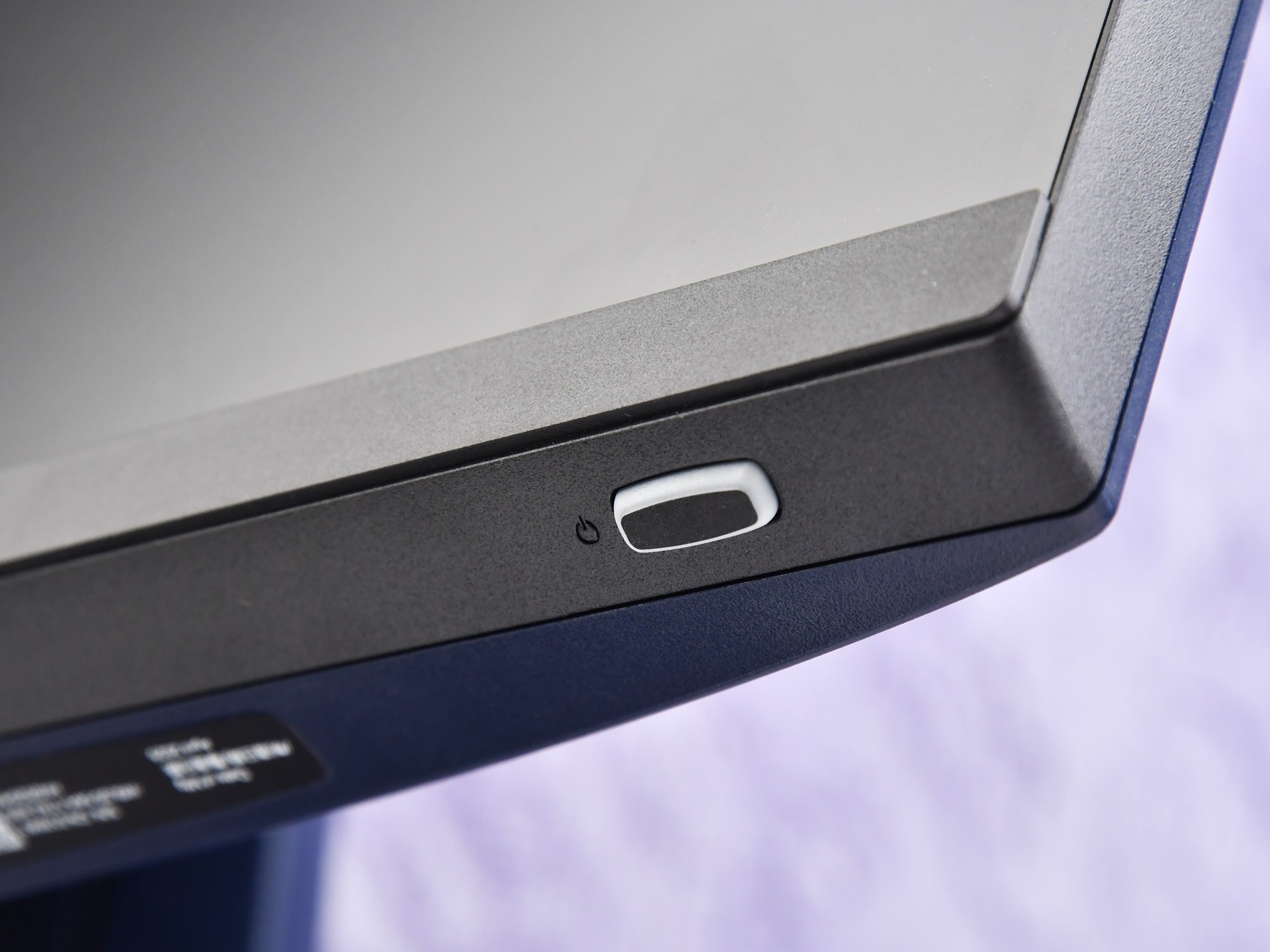 体验Alienware外星人AW2525HM显示器:小尺寸高刷电竞神器