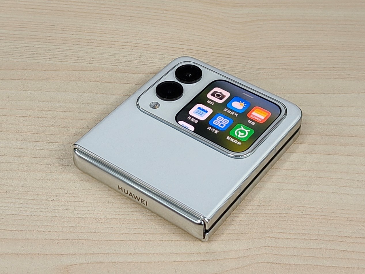 ��Ϊnova Flip���⣺���������˵��۵����ռ���