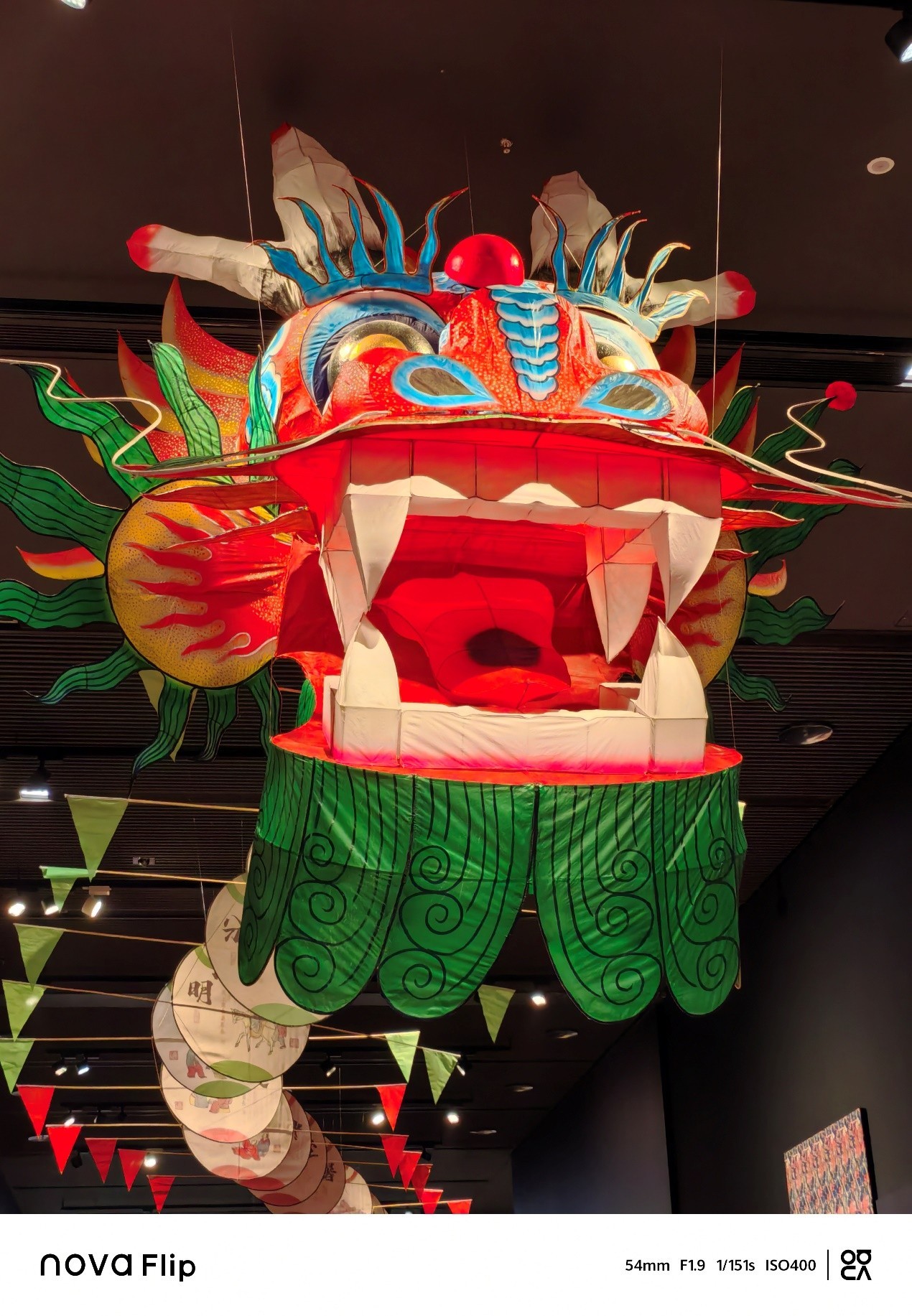 ��Ϊnova Flip���⣺���������˵��۵����ռ���