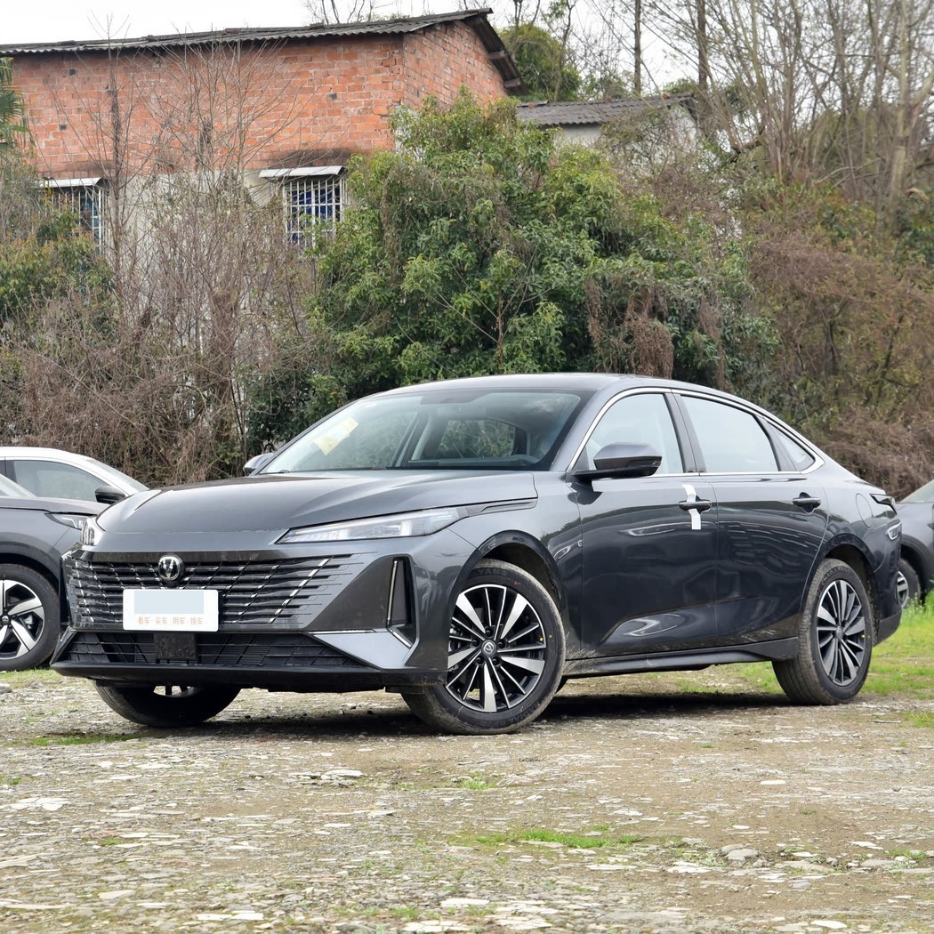 10万元内插电混动轿车推荐:四款紧凑级车型全面解析